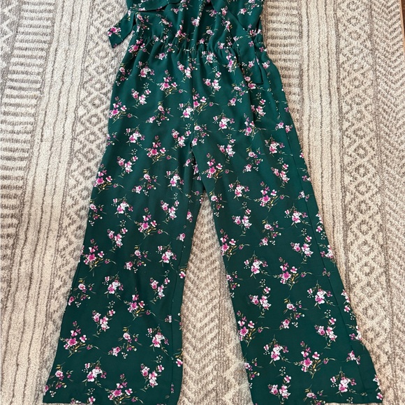 Sugarlips Dark Green Floral Jumpsuit - Picture 2 of 2